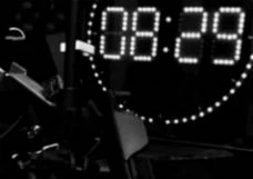 studio clock2